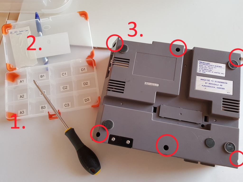 How to take apart the case and organize the screws.