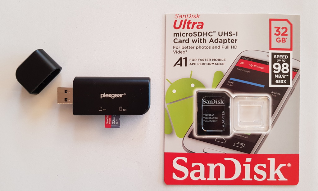 SD card and SD reader